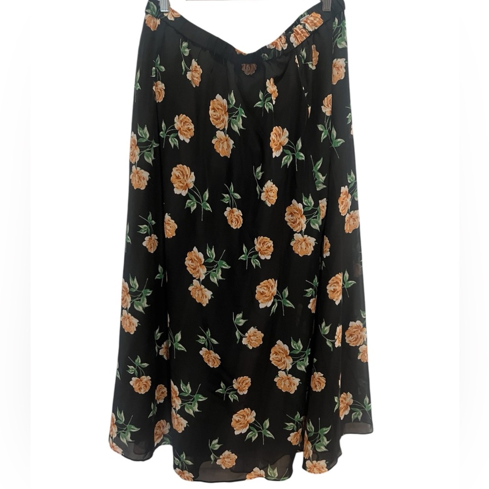 Old Navy Black Floral Maxi Skirt - Picture 2 of 4